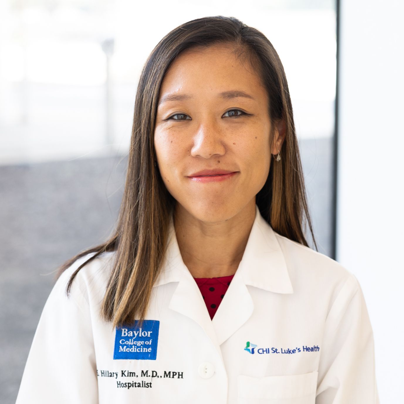 Sung In Hillary Kim-Vences, M.D. 
